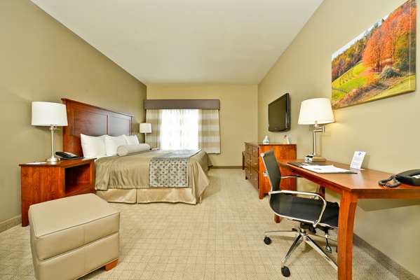  - Best Western Plus Green Mill Village Inn Arcola