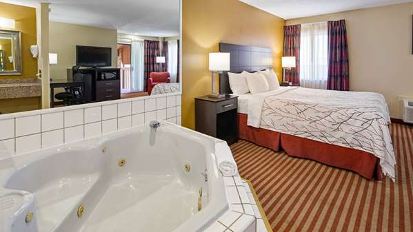 Suite - Best Western Jacksonville Inn