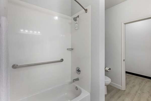 Suite - Best Western Plus MidAmerica Hotel Mascoutah - I-64, Exit 23