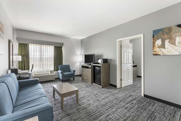Suite - Best Western Plus MidAmerica Hotel Mascoutah - I-64, Exit 23