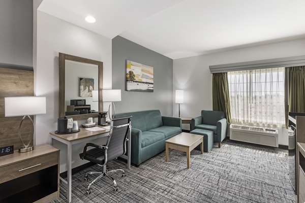 Suite - Best Western Plus MidAmerica Hotel Mascoutah - I-64, Exit 23