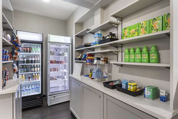  - Best Western Plus MidAmerica Hotel Mascoutah - I-64, Exit 23