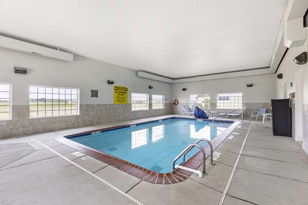 Pool - Best Western Plus MidAmerica Hotel Mascoutah - I-64, Exit 23