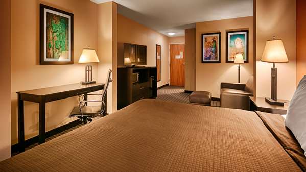  - Best Western Plus Pontoon Beach Hotel