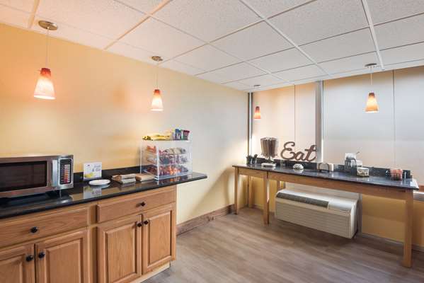 Amenities - Best Western Inn Goshen