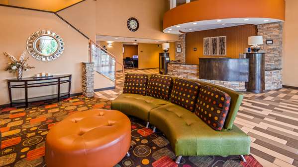  - Best Western Luxbury Inn Fort Wayne - I-69, Exit 302