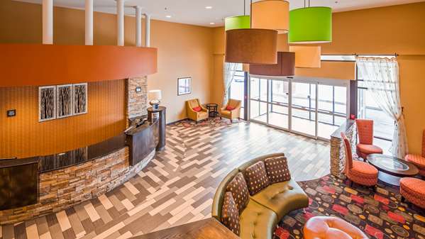  - Best Western Luxbury Inn Fort Wayne - I-69, Exit 302