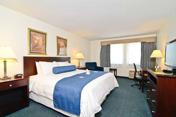  - Best Western Plus Gas City Hotel - I-69, Exit 259