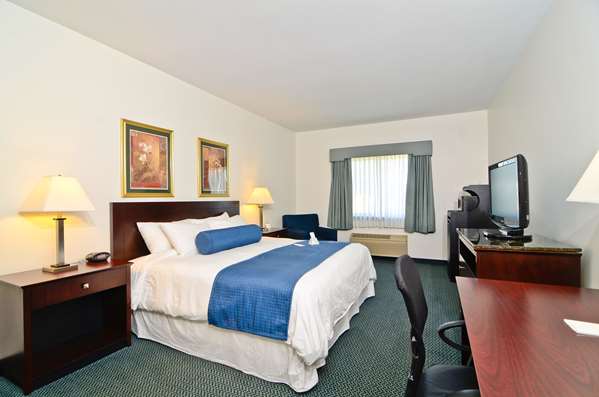  - Best Western Plus Gas City Hotel - I-69, Exit 259