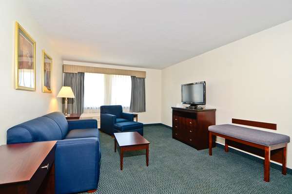 Suite - Best Western Plus Gas City Hotel - I-69, Exit 259