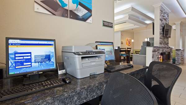 Conference Area - Best Western Elkhart Inn & Suites - I-80 & I-90, Exit 92