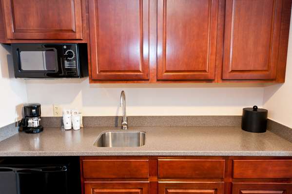  - Best Western Plus Brandywine Inn & Suites Monticello