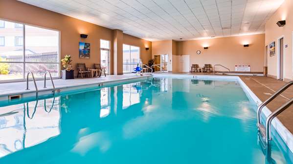 Pool - Best Western Plus Brandywine Inn & Suites Monticello