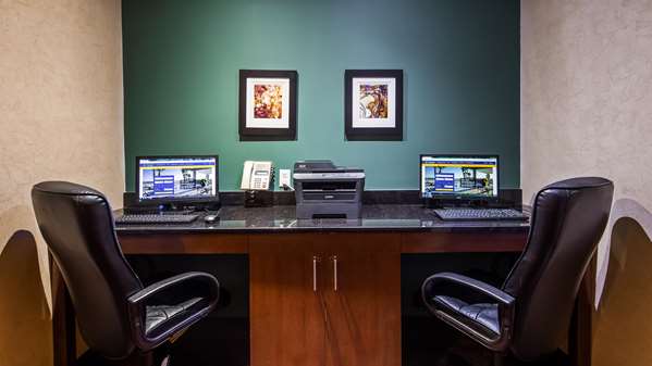 Conference Area - Best Western Plus Howe Inn - I-80 & I-90, Exit 121