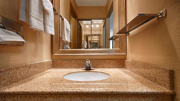  - Best Western Martinsville Inn