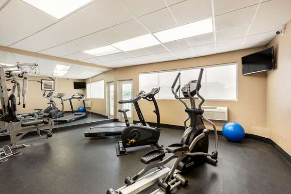 Fitness/ Exercise Room - Best Western Indian Oak Inn Chesterton - I-94, Exit 26