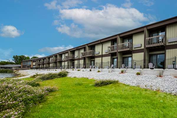 Exterior view - Best Western Indian Oak Inn Chesterton - I-94, Exit 26