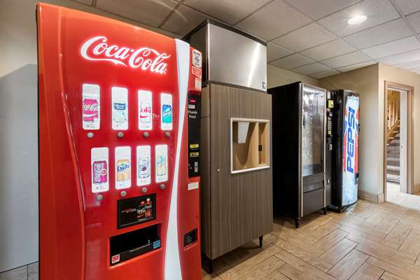  - Best Western Indian Oak Inn Chesterton - I-94, Exit 26