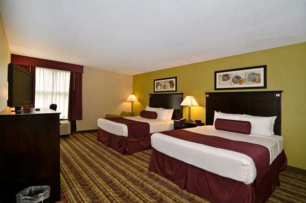  - Best Western Plus Anderson Inn - I-69, Exit 226