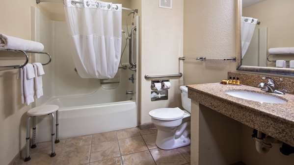  - Best Western Plus Anderson Inn - I-69, Exit 226