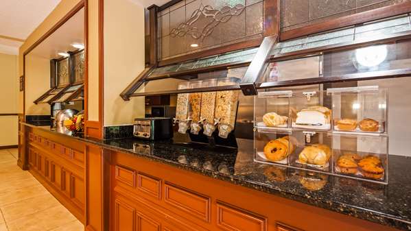 Amenities - Best Western Plus Anderson Inn - I-69, Exit 226