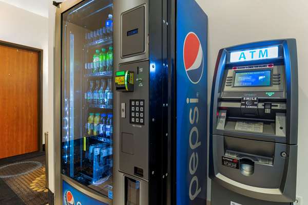  - Best Western Plus Covered Bridge Inn Brazil - I-70, Exit 23