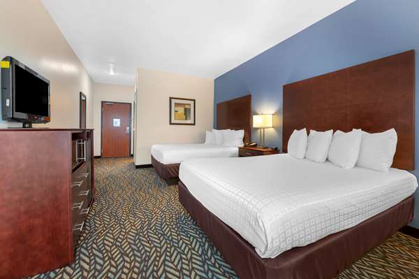  - Best Western Plus Covered Bridge Inn Brazil - I-70, Exit 23