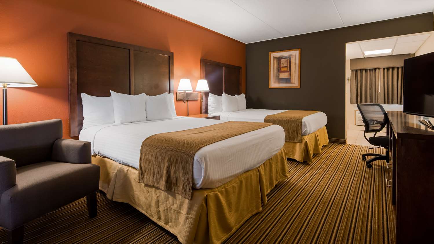 Best Western Starlite Village Hotel Fort Dodge, IA See Discounts