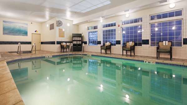 Pool - Best Western Plus Inn & Suites Clive - I-35 & I-80, Exit 124