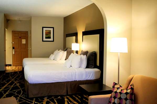 Suite - Best Western Plus Inn & Suites Clive - I-35 & I-80, Exit 124
