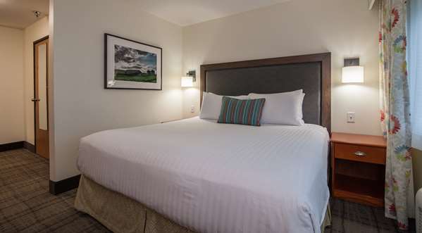 Suite - Best Western Plus University Park Inn & Suites Ames