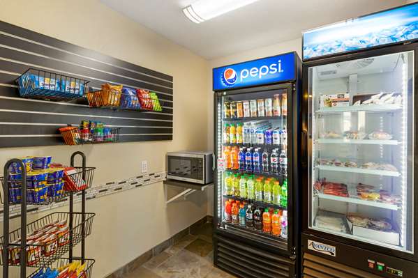  - Best Western Plus Altoona Inn - I-80, Exit 142