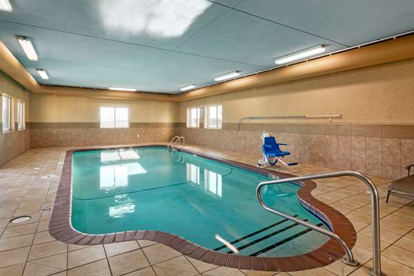 Pool - Best Western Plus Altoona Inn - I-80, Exit 142