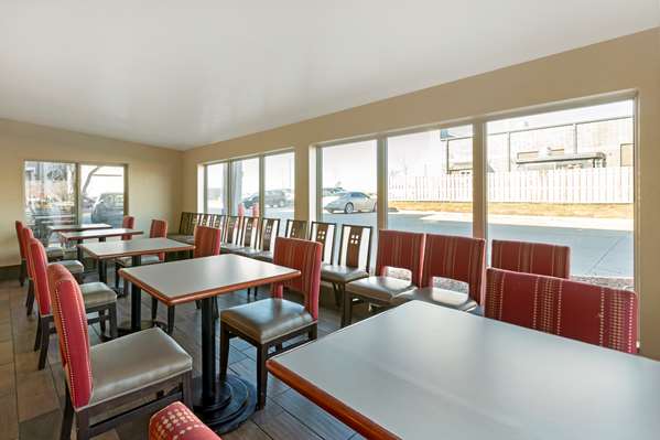 Amenities - Best Western Plus Altoona Inn - I-80, Exit 142
