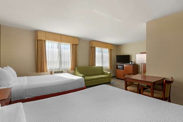  - Best Western Plus Altoona Inn - I-80, Exit 142