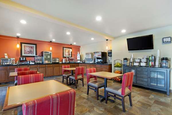 Amenities - Best Western Plus Altoona Inn - I-80, Exit 142