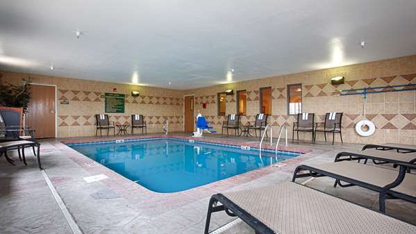 Pool - Best Western Junction City Inn - I-70, Exit 298