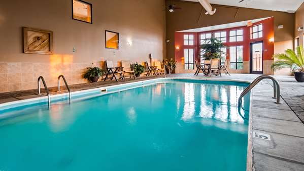 Pool - Best Western Plus Country Inn & Suite Dodge City