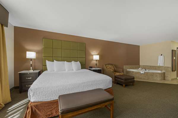  - Best Western Plus Country Inn & Suite Dodge City