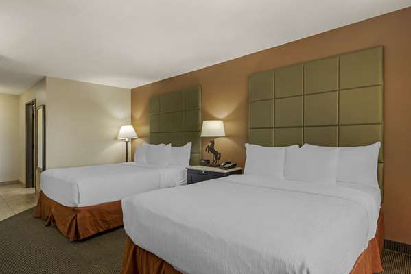  - Best Western Plus Country Inn & Suite Dodge City