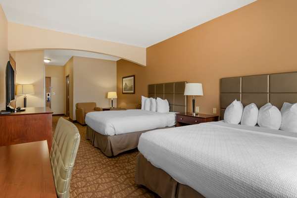  - Best Western Plus Butterfield Inn Hays - I-70, Exit 159