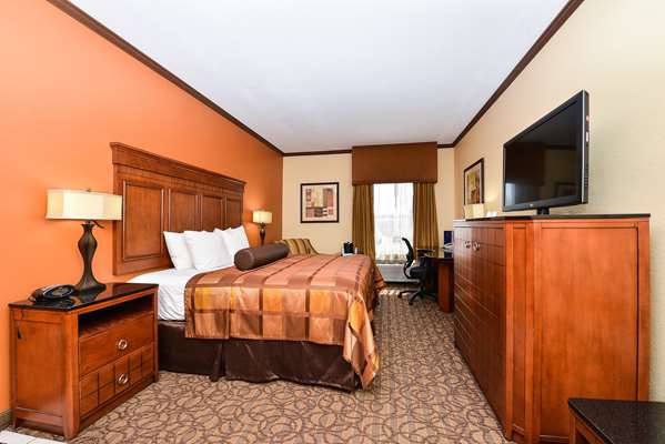  - Best Western Plus Midwest Inn & Suites Salina