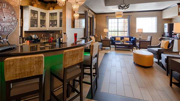 Bar - Best Western Plus Emerald Inn & Suites Garden City