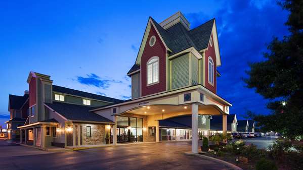 Exterior view - Best Western Green Tree Inn Clarksville - I-65, Exit 5