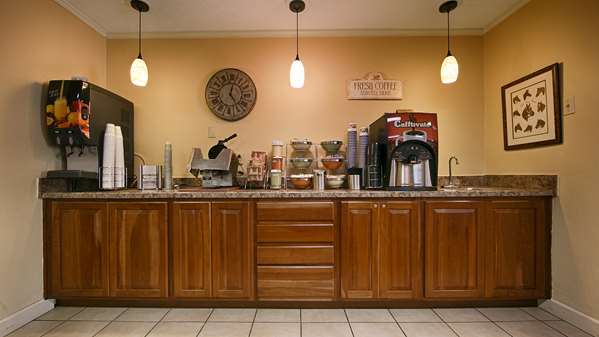 Restaurant - Best Western Shelbyville Lodge - I-64, Exit 32