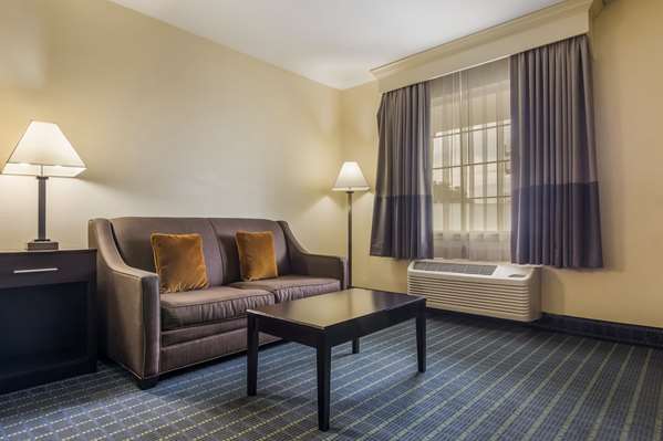 Suite - Best Western Parkside Inn Frankfort - I-64, Exit 58
