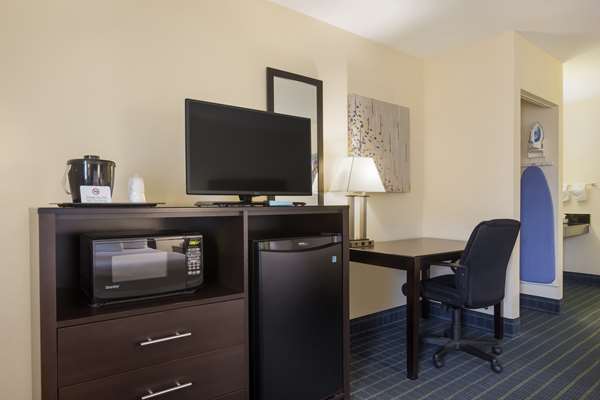  - Best Western Parkside Inn Frankfort - I-64, Exit 58
