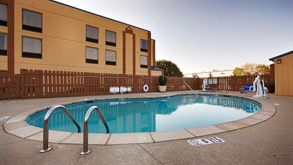 Pool - Best Western Inn Florence - I-71 & I-75, Exit 181