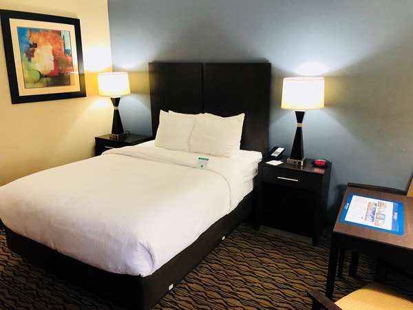  - Best Western Inn Florence - I-71 & I-75, Exit 181