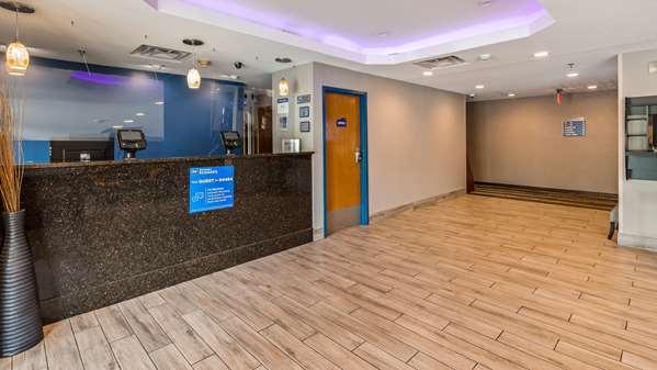  - Best Western Inn Florence - I-71 & I-75, Exit 181